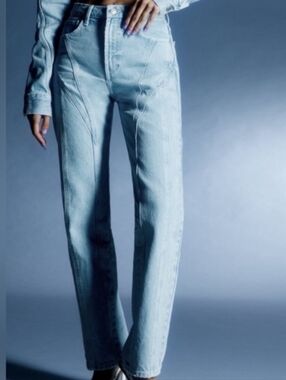 Zara NWT Light Blue Denim Jeans